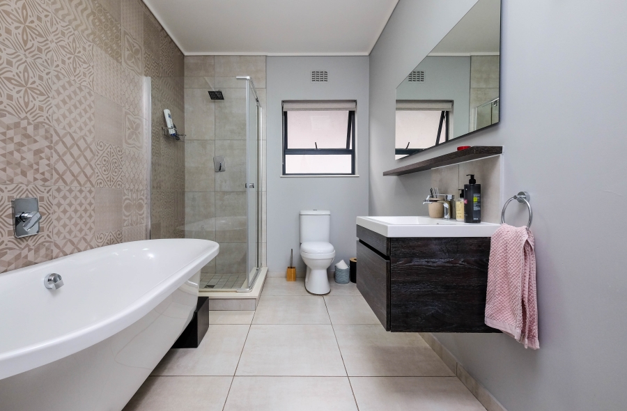 3 Bedroom Property for Sale in Sharonlea Gauteng