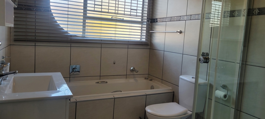 3 Bedroom Property for Sale in Eden Glen Gauteng