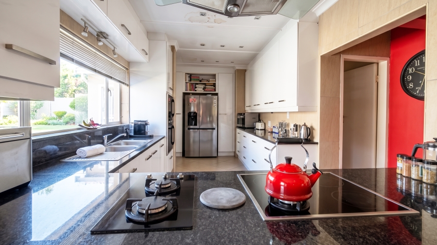 3 Bedroom Property for Sale in Hurlyvale Gauteng