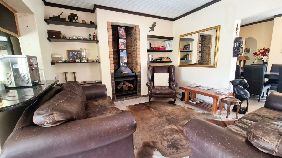 3 Bedroom Property for Sale in Hurlyvale Gauteng