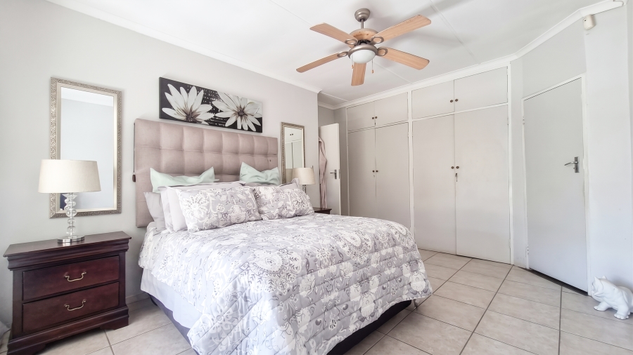 3 Bedroom Property for Sale in Hurlyvale Gauteng