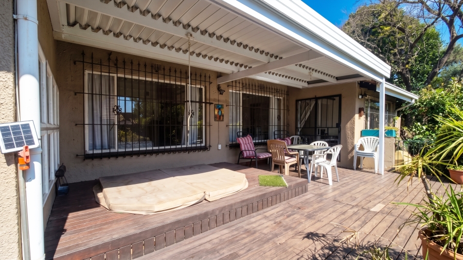 3 Bedroom Property for Sale in Hurlyvale Gauteng
