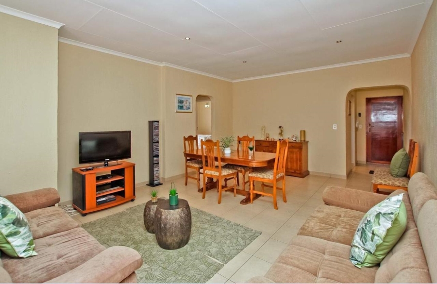 To Let 2 Bedroom Property for Rent in Bruma Gauteng