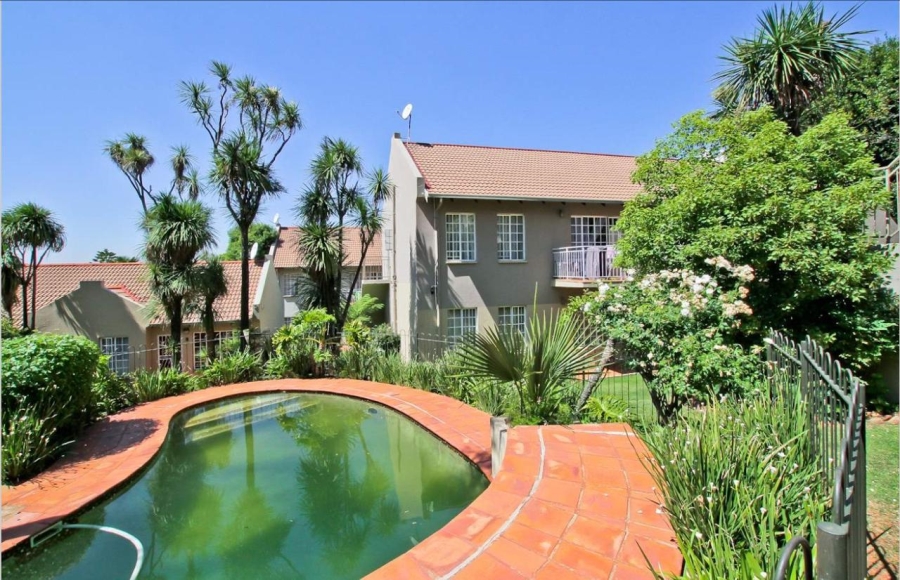 To Let 2 Bedroom Property for Rent in Bruma Gauteng