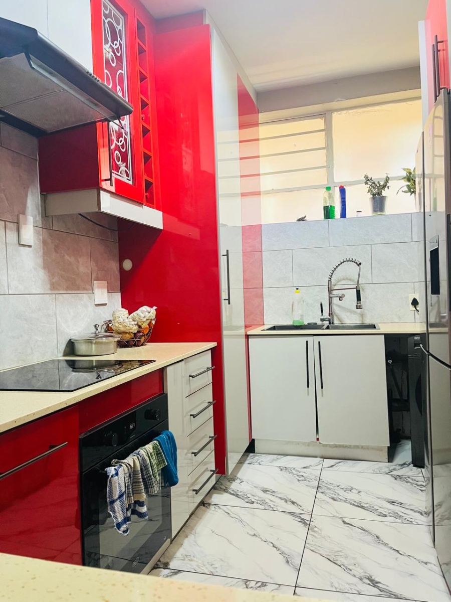 2 Bedroom Property for Sale in Florida Gauteng