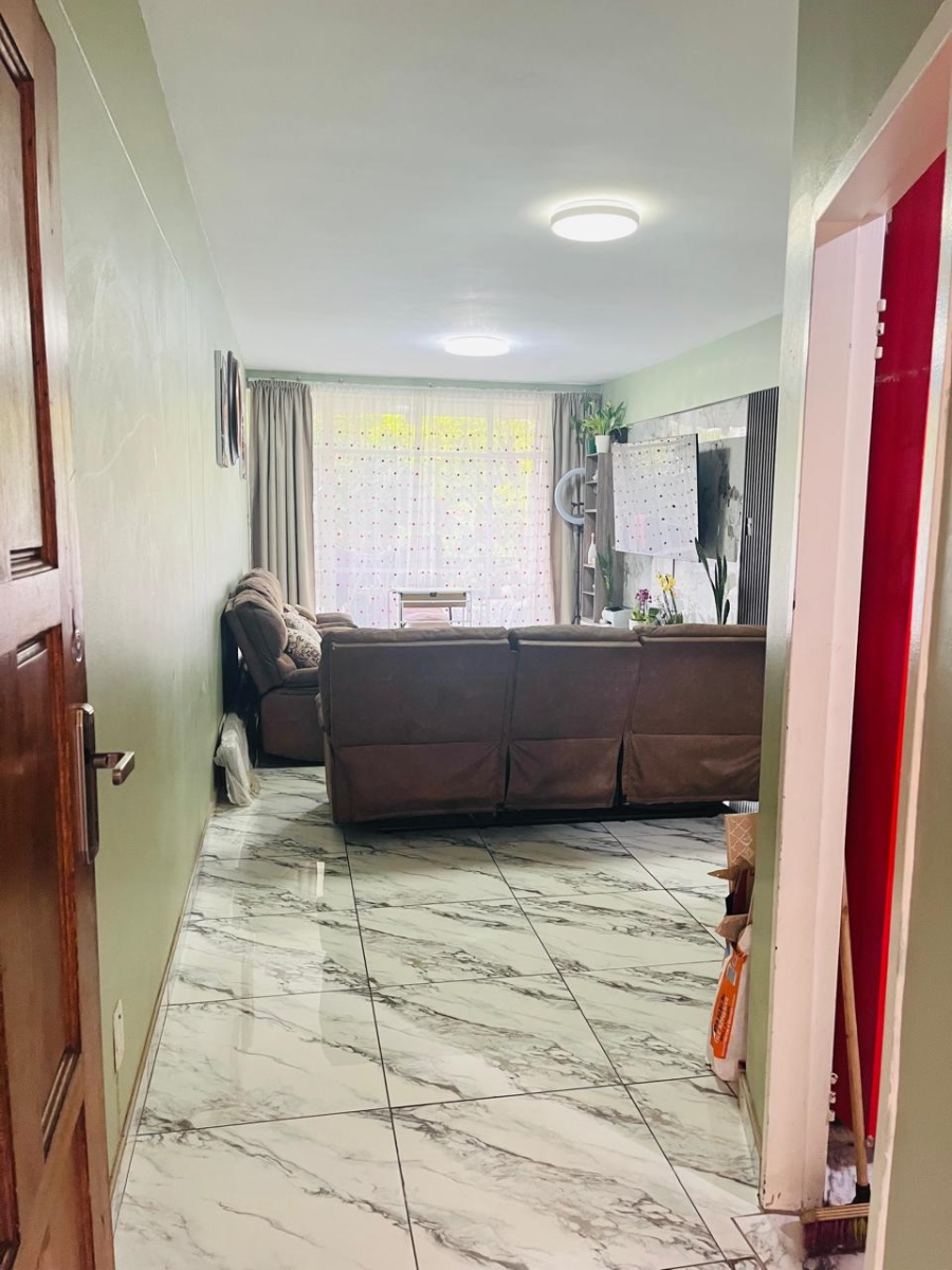 2 Bedroom Property for Sale in Florida Gauteng