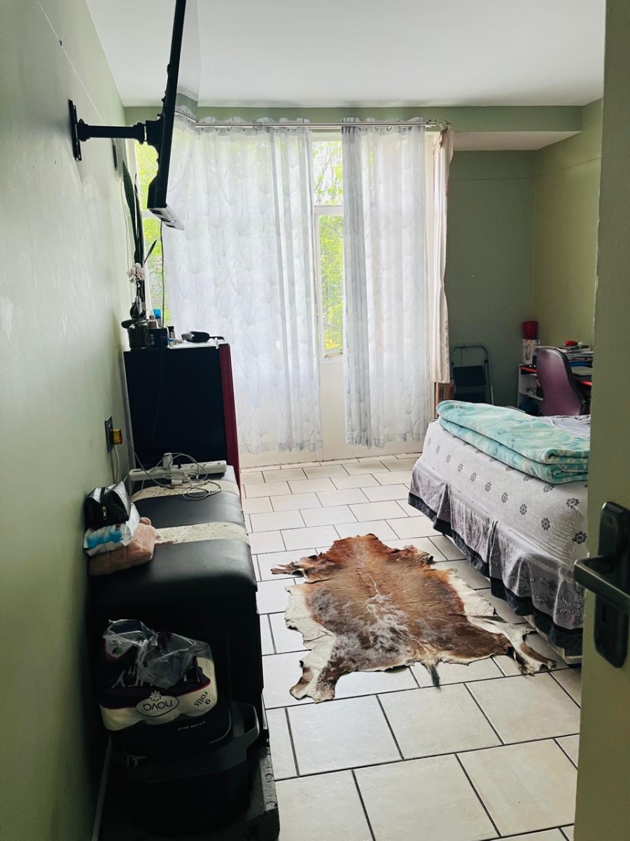 2 Bedroom Property for Sale in Florida Gauteng