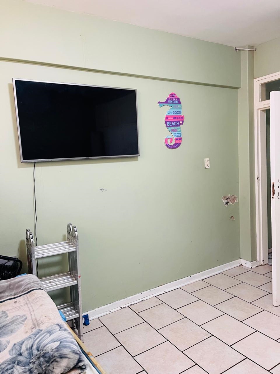 2 Bedroom Property for Sale in Florida Gauteng