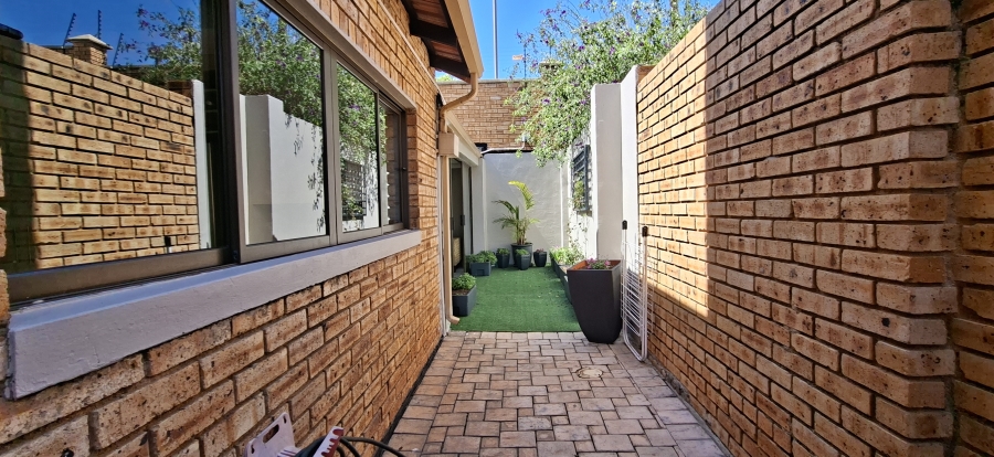 3 Bedroom Property for Sale in Noordkruin Gauteng