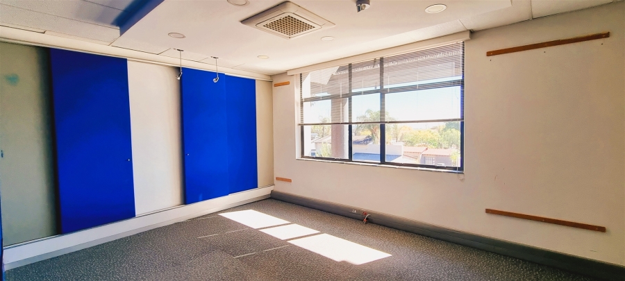 To Let Commercial Property for Rent in Edenburg Gauteng