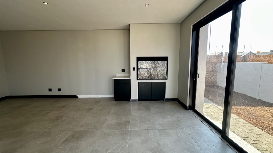 4 Bedroom Property for Sale in Fountainbrook Estate Gauteng