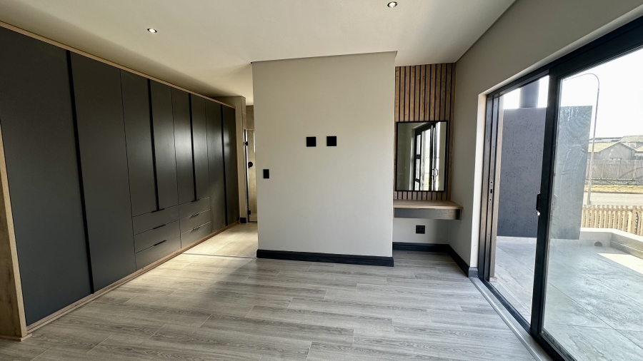 4 Bedroom Property for Sale in Fountainbrook Estate Gauteng