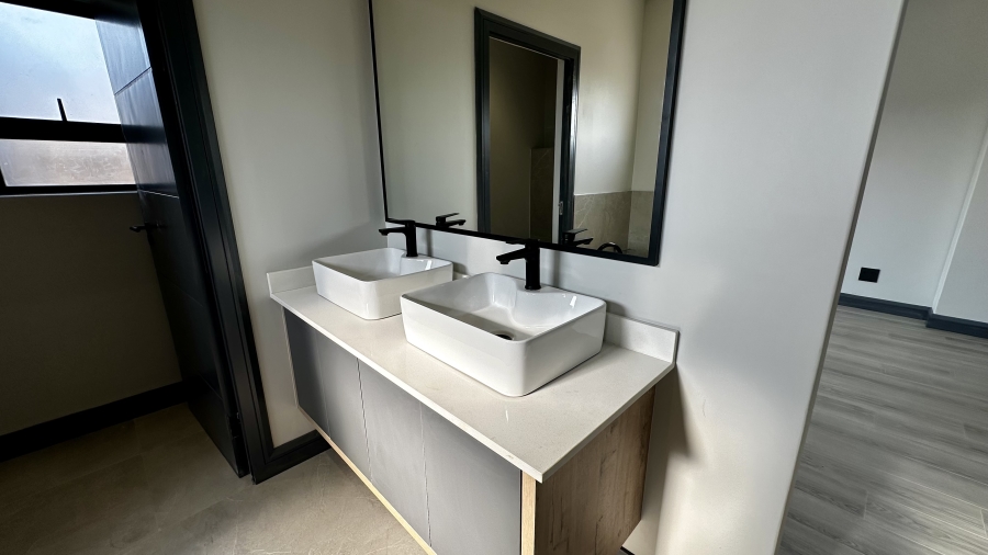 4 Bedroom Property for Sale in Fountainbrook Estate Gauteng