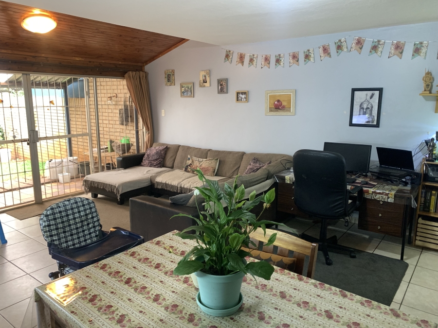 2 Bedroom Property for Sale in Wonderboom Gauteng