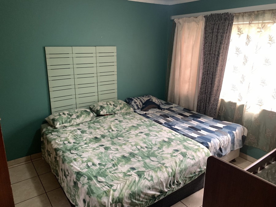 2 Bedroom Property for Sale in Wonderboom Gauteng