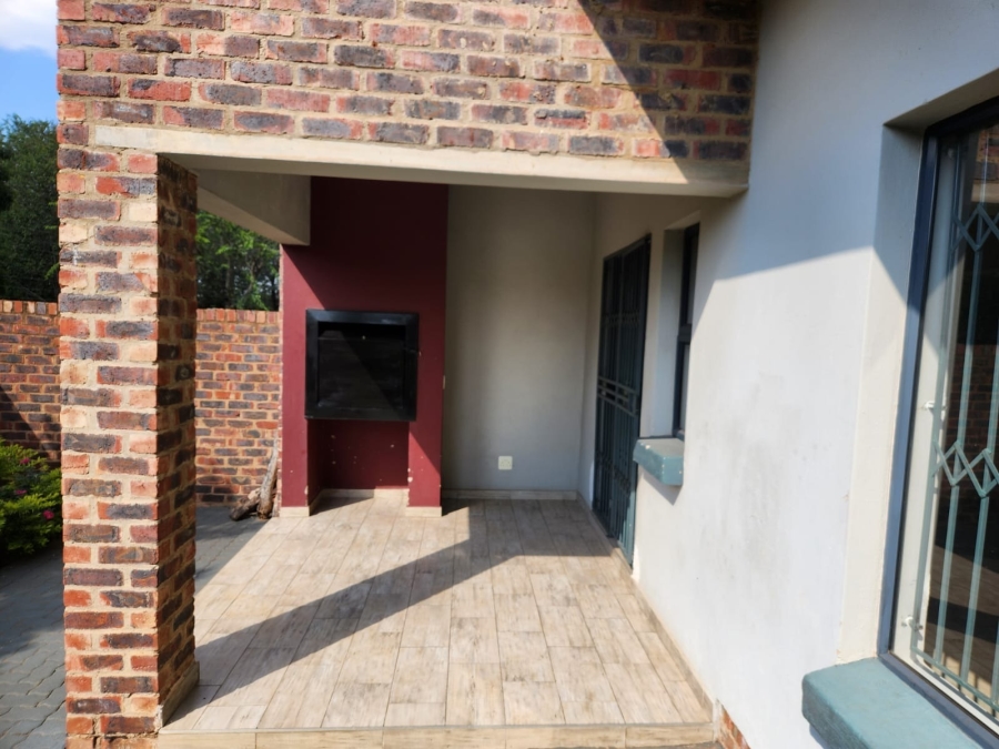 3 Bedroom Property for Sale in Doornpoort Gauteng
