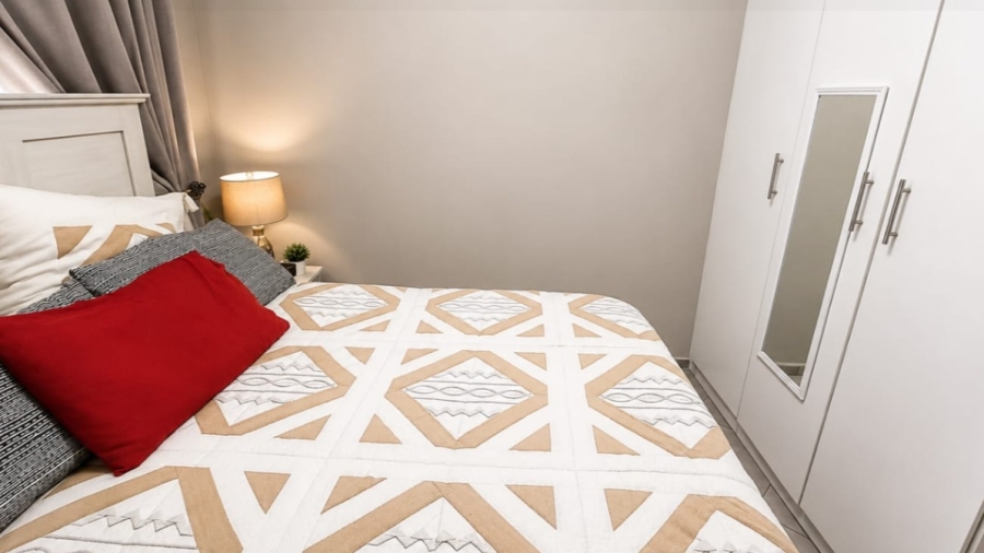2 Bedroom Property for Sale in Albertsdal Gauteng