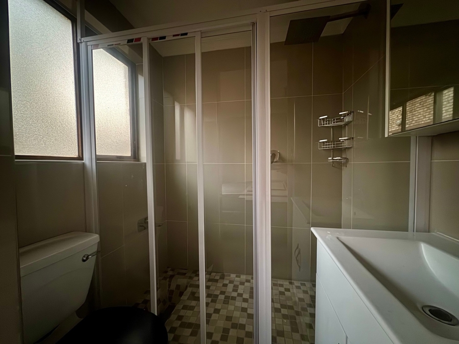 To Let 2 Bedroom Property for Rent in Eldoraigne Gauteng