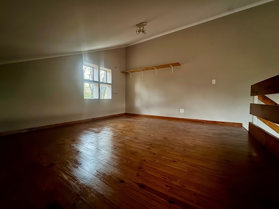To Let 2 Bedroom Property for Rent in Eldoraigne Gauteng