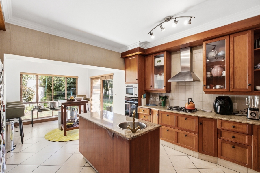 To Let 5 Bedroom Property for Rent in Dainfern Golf Estate Gauteng
