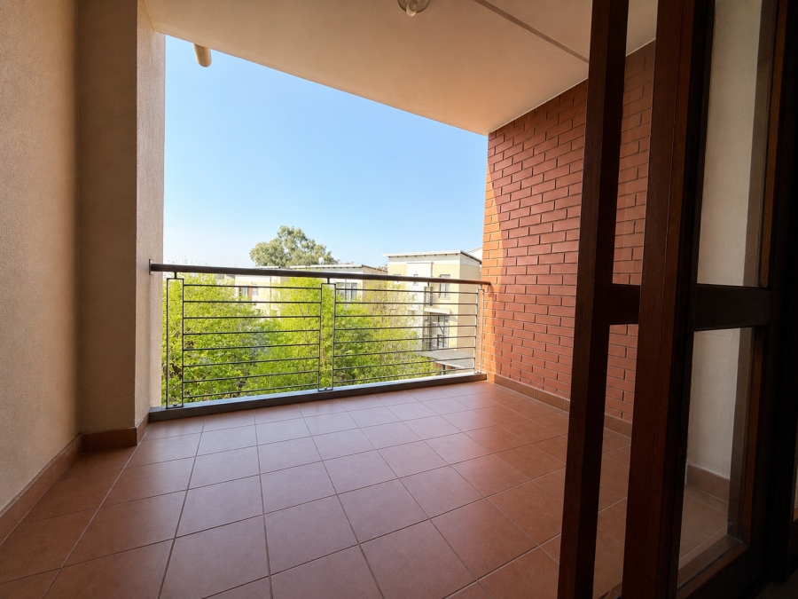 To Let 2 Bedroom Property for Rent in Ferndale Gauteng