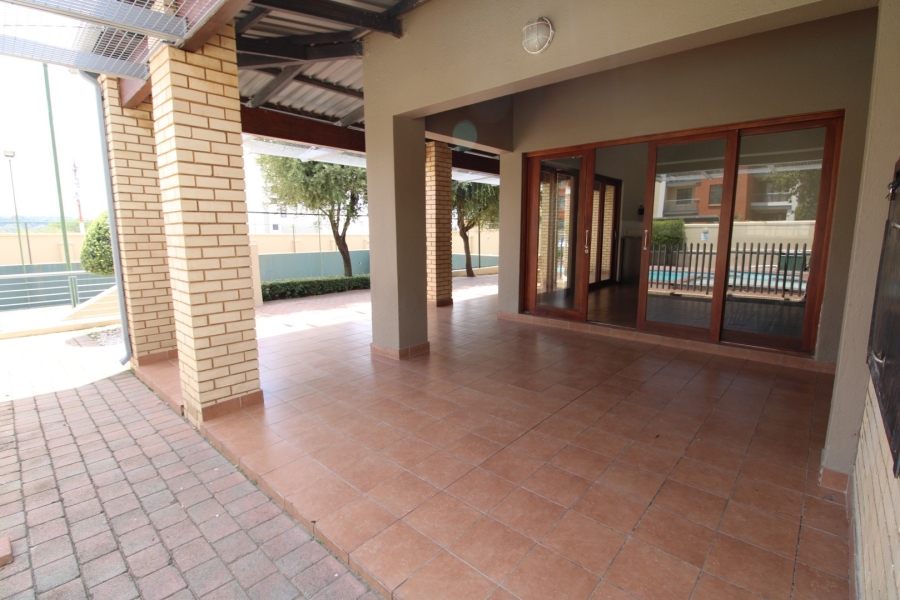 To Let 2 Bedroom Property for Rent in Ferndale Gauteng