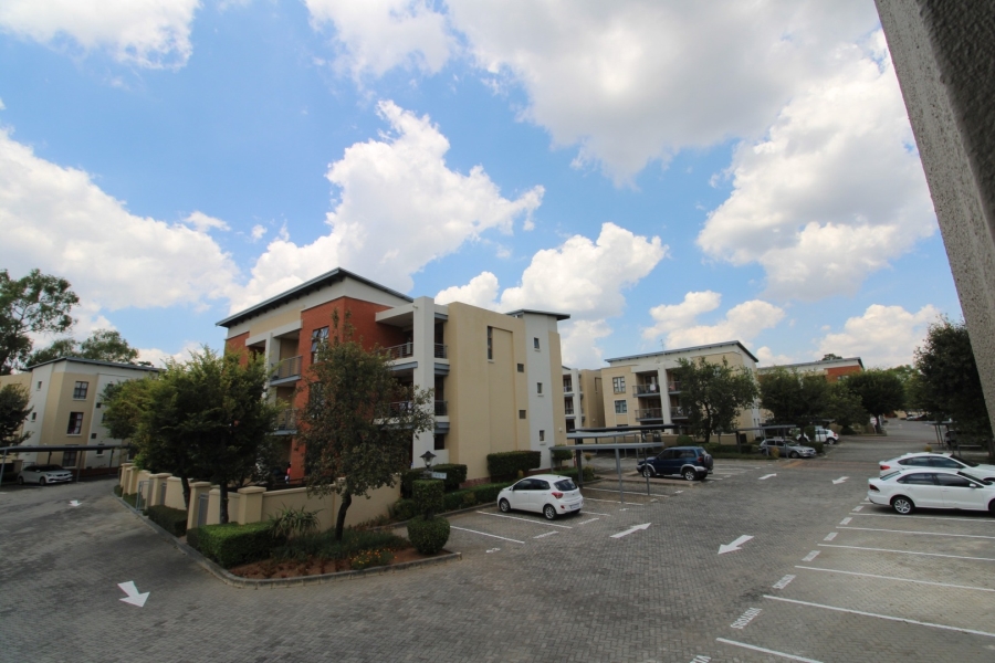 To Let 2 Bedroom Property for Rent in Ferndale Gauteng