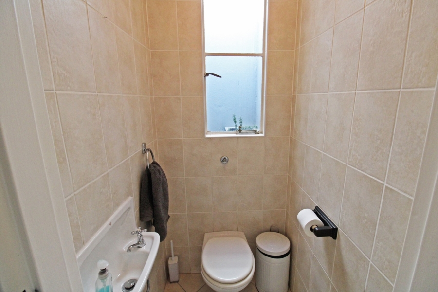 To Let 2 Bedroom Property for Rent in Robin Acres Gauteng