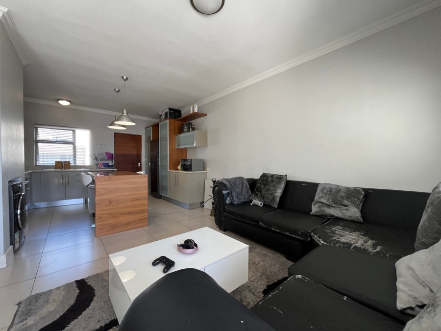 2 Bedroom Property for Sale in Wendywood Gauteng