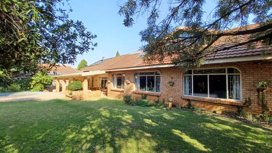 3 Bedroom Property for Sale in Vanderbijlpark SE 4 Gauteng