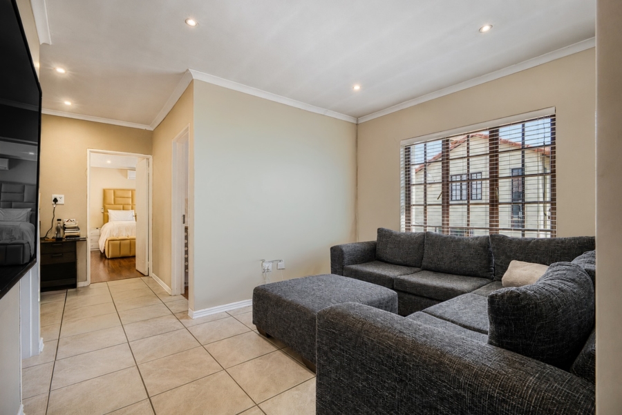 3 Bedroom Property for Sale in Broadacres Gauteng