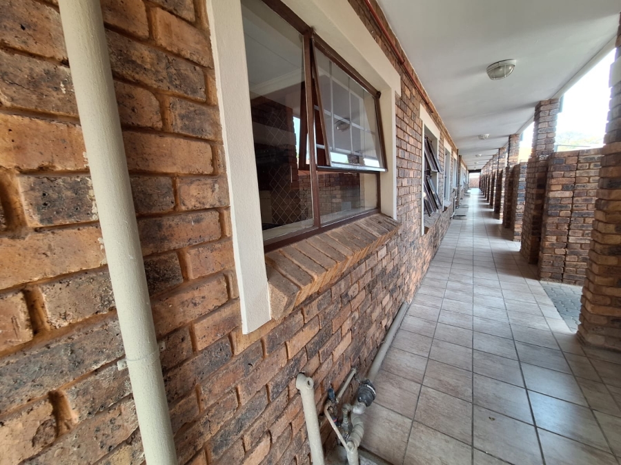 2 Bedroom Property for Sale in Montana Gauteng