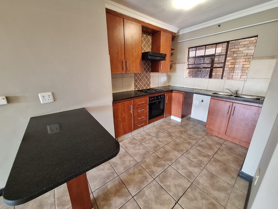 2 Bedroom Property for Sale in Montana Gauteng