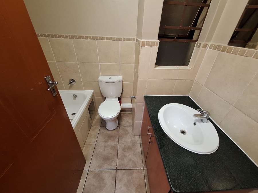 2 Bedroom Property for Sale in Montana Gauteng