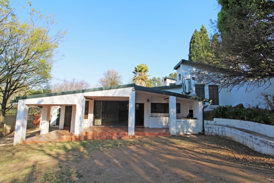 To Let 3 Bedroom Property for Rent in Bryanston East Gauteng