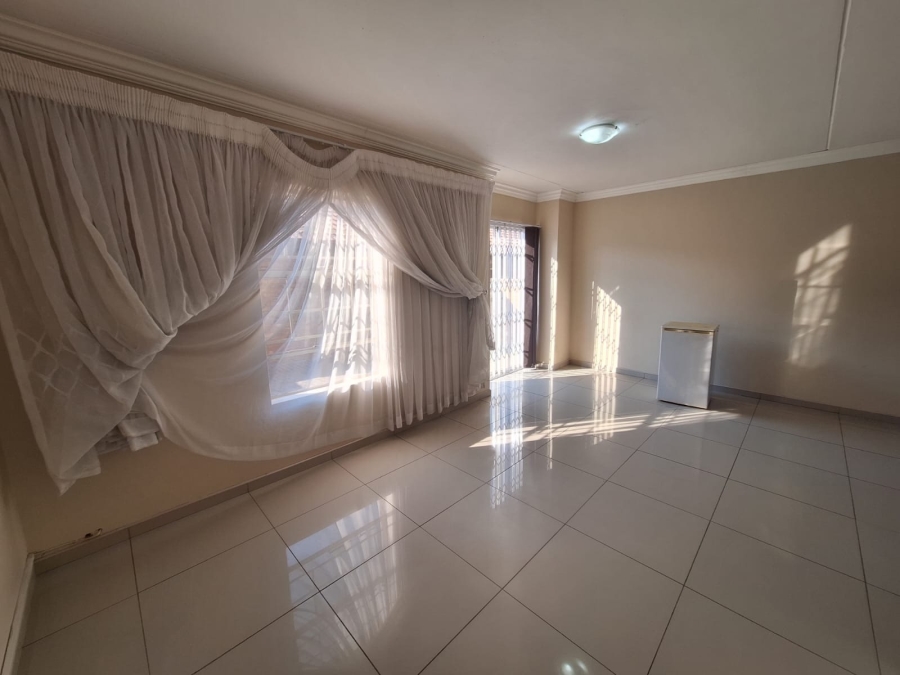 3 Bedroom Property for Sale in Montana Tuine Gauteng