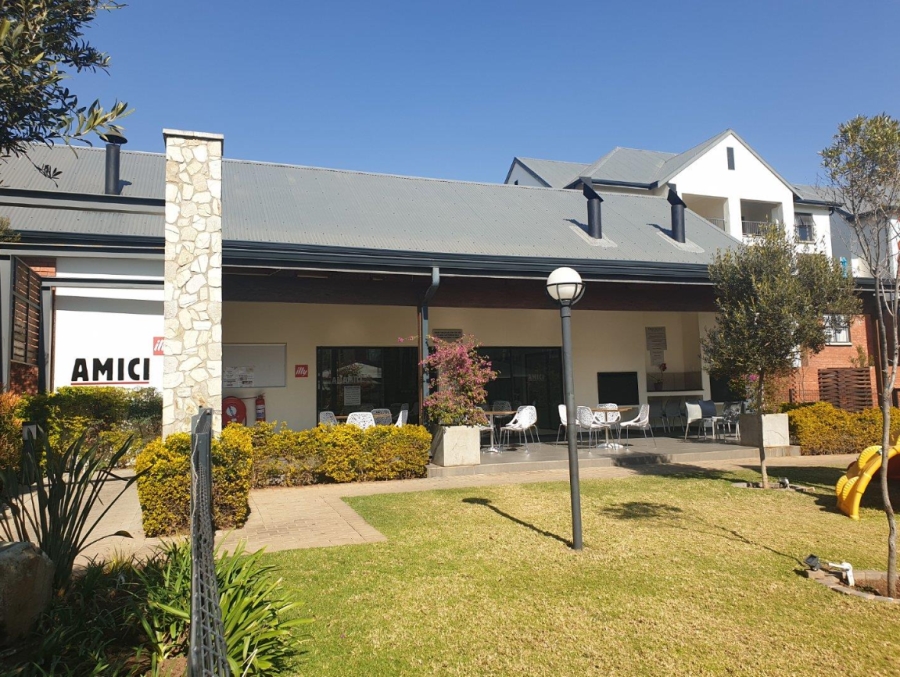 To Let 2 Bedroom Property for Rent in Greenstone Hill Gauteng