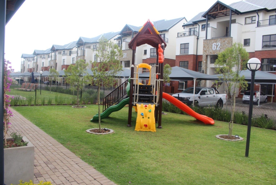 To Let 2 Bedroom Property for Rent in Greenstone Hill Gauteng