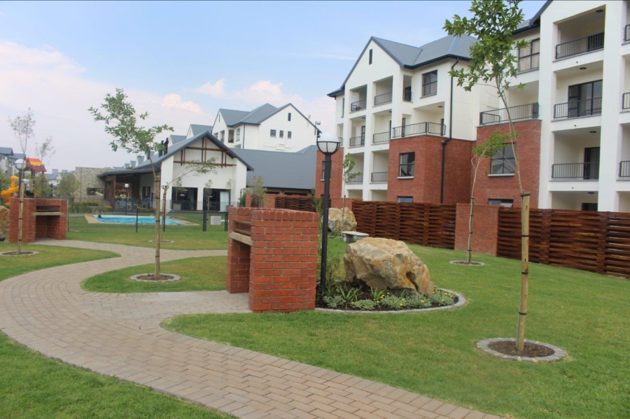 To Let 2 Bedroom Property for Rent in Greenstone Hill Gauteng