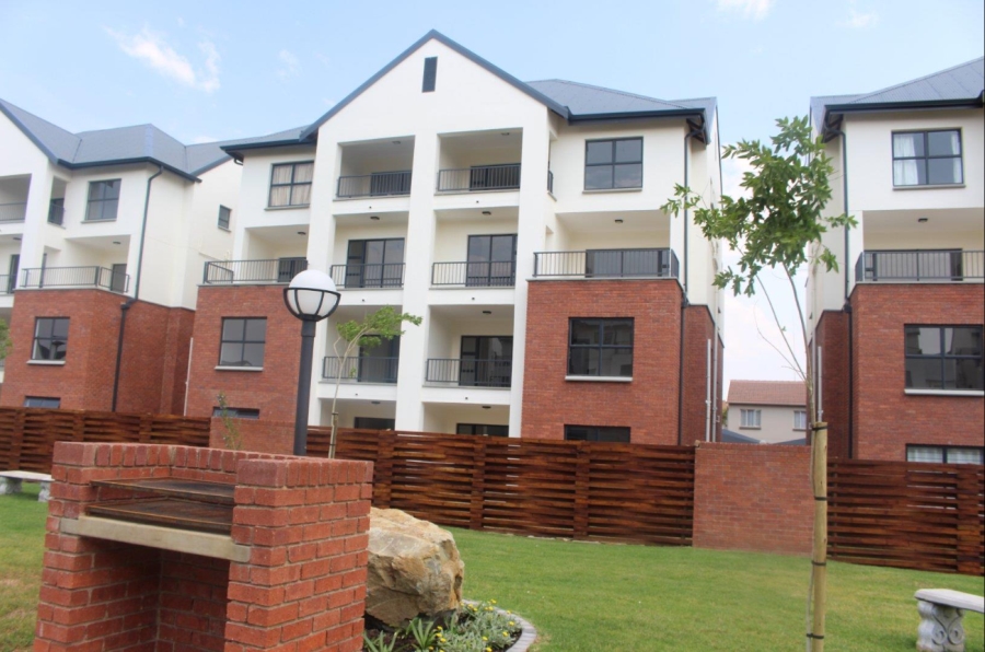 To Let 2 Bedroom Property for Rent in Greenstone Hill Gauteng