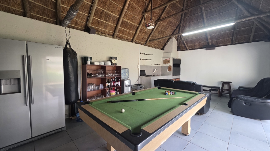 4 Bedroom Property for Sale in Garsfontein Gauteng