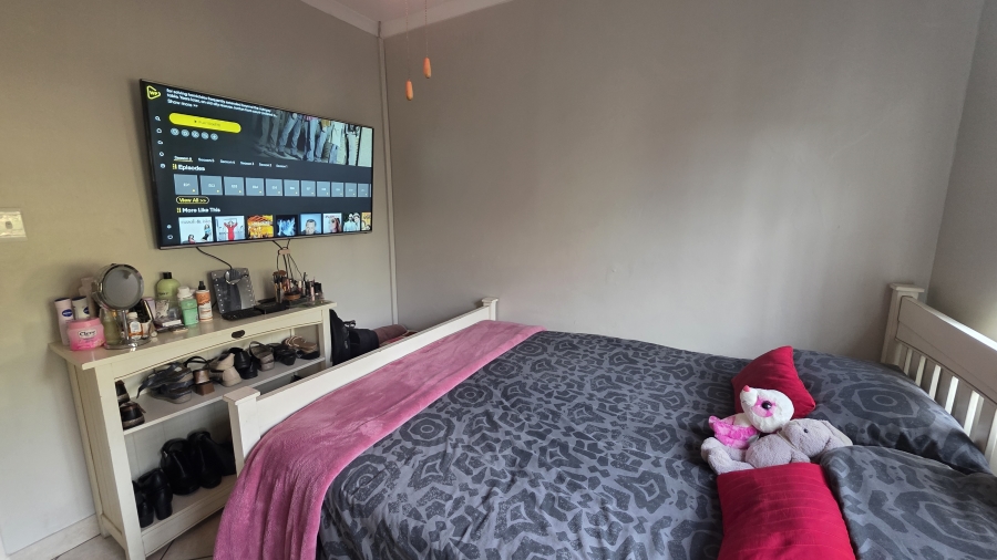 4 Bedroom Property for Sale in Garsfontein Gauteng