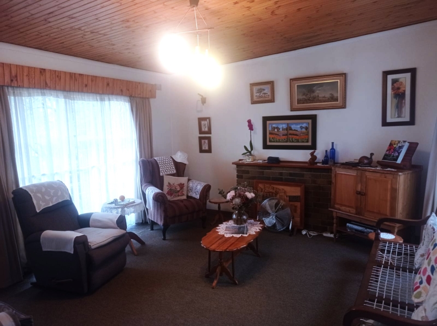 3 Bedroom Property for Sale in Mountain View Gauteng