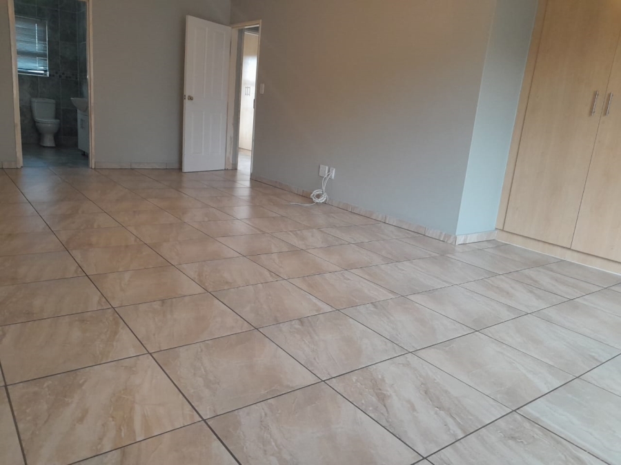 3 Bedroom Property for Sale in Harveston A H Gauteng