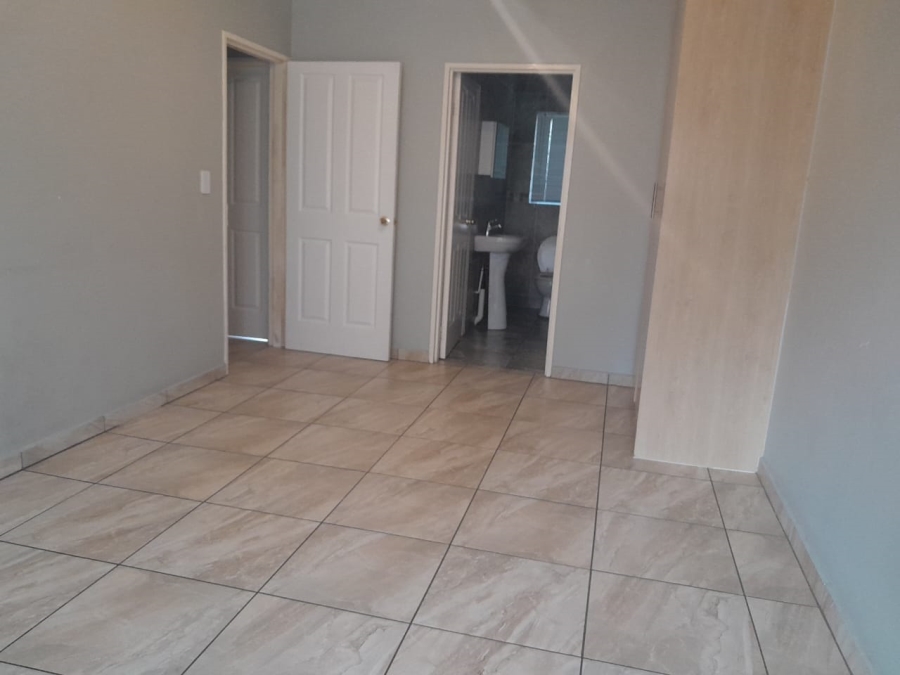 3 Bedroom Property for Sale in Harveston A H Gauteng