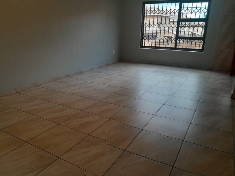 3 Bedroom Property for Sale in Harveston A H Gauteng