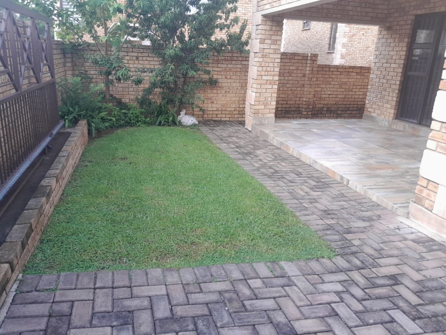 3 Bedroom Property for Sale in Harveston A H Gauteng