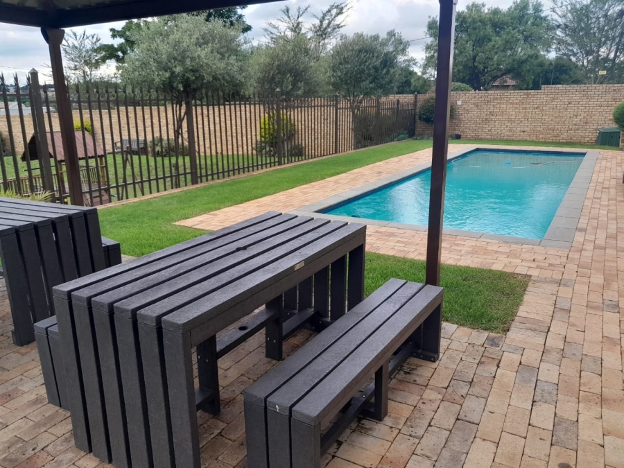 3 Bedroom Property for Sale in Harveston A H Gauteng