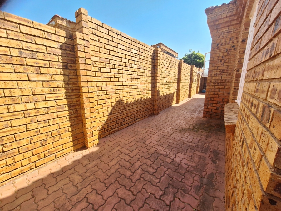 2 Bedroom Property for Sale in Chancliff Ridge Gauteng