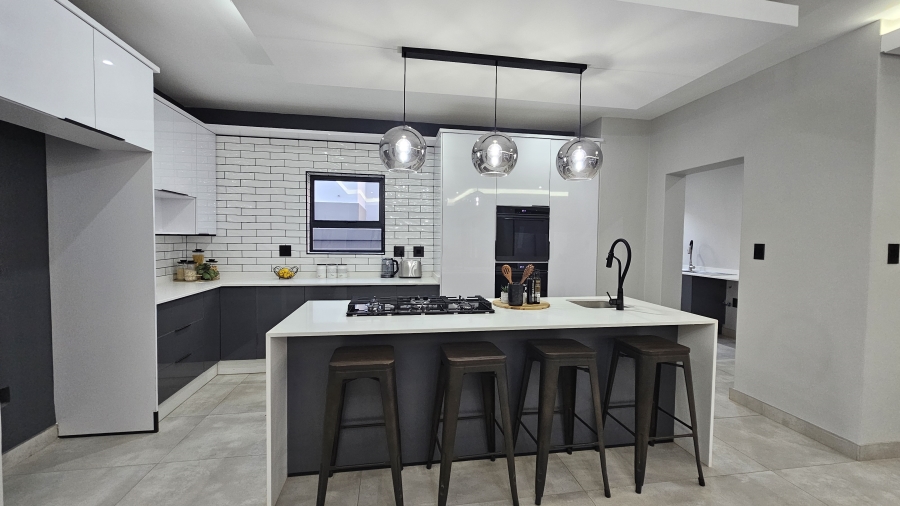 4 Bedroom Property for Sale in Fountainbrook Estate Gauteng